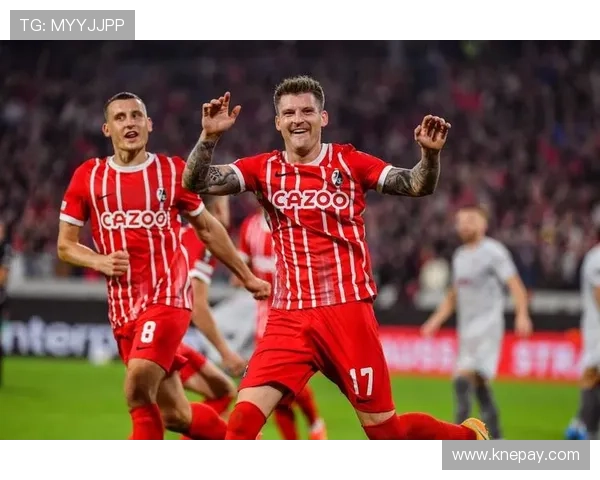 德甲新赛季揭幕战精彩回顾 拜仁多特纷纷迎来强劲挑战